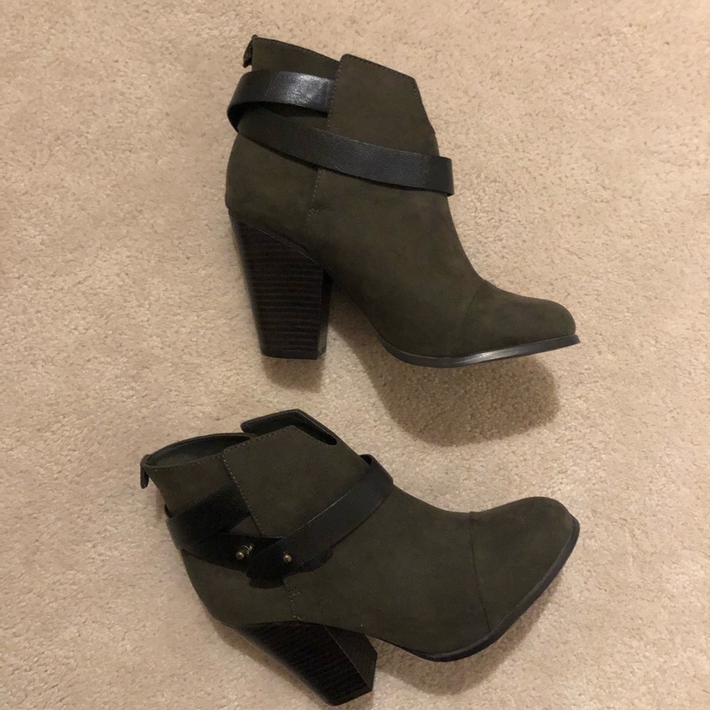 Forever 21 Boots